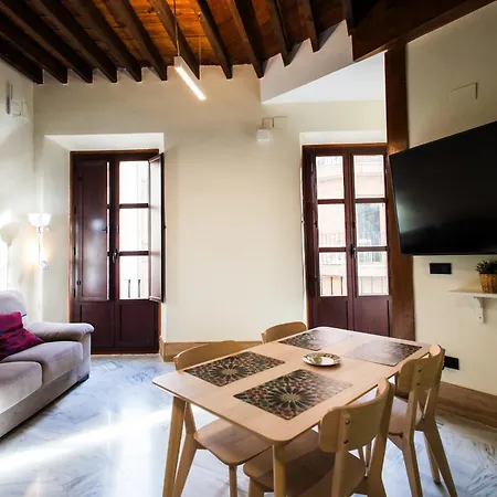 Apartamento Reyes Católicos *