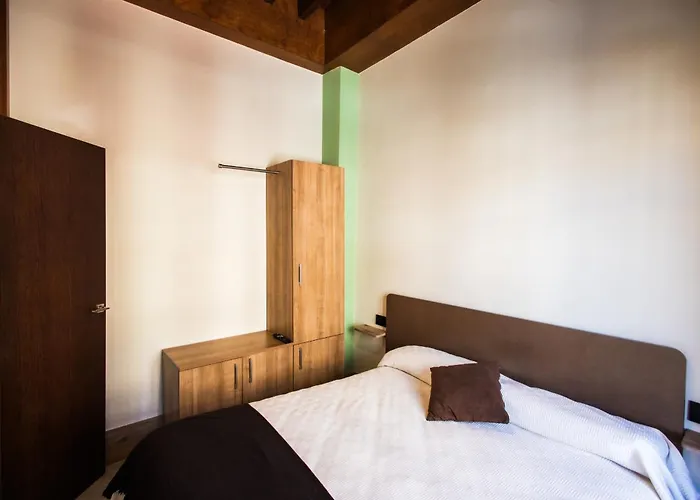 Reyes Catolicos By Medina Living *